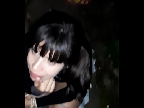 ❤️ ברחוב איבר מין נפוח בתמורה לממתקים ️ פורנו בפורנו iw.xxxner.ru ️❤