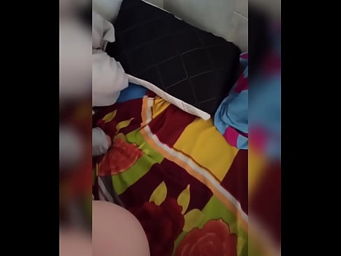 ❤️ השותפה שלי נשארת לבד בבית כי בעלה יוצא לחופשה ואני מנצלת את ההזדמנות לזיין אותה ולמלא לה את התחת בחלב ️ פורנו בפורנו iw.xxxner.ru ️❤